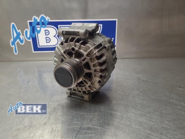 Gebruikte Alternator Volkswagen Polo VI (AW1) 2.0 GTI Prijs € 100,00 Margeregeling aangeboden door Auto Bek