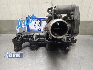 Gebruikte Kleppendeksel Landrover Range Rover Evoque (LVJ/LVS) 2.2 TD4 16V Prijs € 34,99 Margeregeling aangeboden door Auto Bek