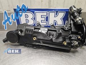 Gebruikte Spruitstuk Inlaat Landrover Range Rover Evoque (LVJ/LVS) 2.2 TD4 16V Prijs € 39,90 Margeregeling aangeboden door Auto Bek