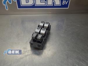 Gebruikte Raam schakelaar elektrisch Ssang Yong Korando 1.5 e-XGDi 16V 2WD Prijs op aanvraag aangeboden door Auto Bek