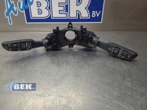 Gebruikte Combischakelaar Stuurkolom Ssang Yong Korando 1.5 e-XGDi 16V 2WD Prijs op aanvraag aangeboden door Auto Bek