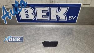 Gebruikte Microfoon Volvo XC40 (XZ) 1.5 T4 Plug-in Hybrid 12V Prijs € 25,00 Margeregeling aangeboden door Auto Bek