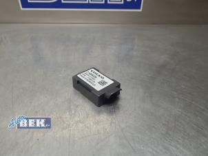 Gebruikte Module (diversen) Volvo XC40 (XZ) 1.5 T4 Plug-in Hybrid 12V Prijs € 45,00 Margeregeling aangeboden door Auto Bek