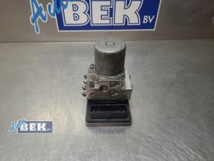 Gebruikte ABS Pomp BMW M5 (F90) 4.4 Competition V8 32V TwinPower Turbo Prijs € 699,00 Margeregeling aangeboden door Auto Bek