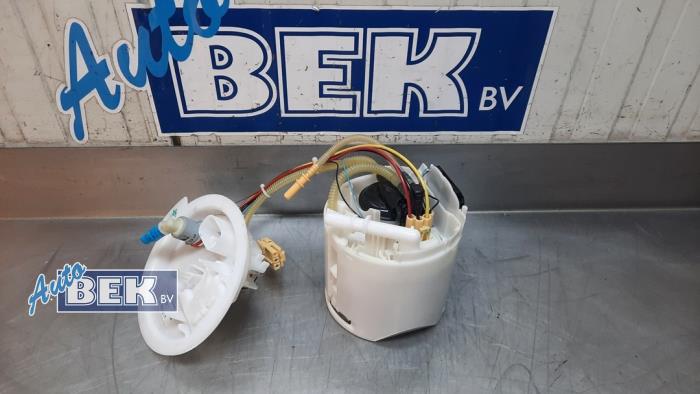 Gebruikte Tank element Pomp BMW M3 (G80) 3.0 Competition xDrive Turbo 24V Prijs € 245,00 Margeregeling aangeboden door Auto Bek