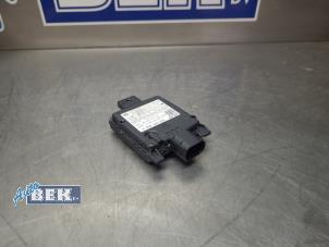 Gebruikte Radar sensor Skoda Enyaq iV 80 Prijs € 100,00 Margeregeling aangeboden door Auto Bek