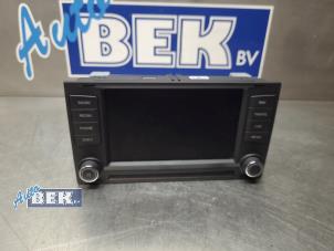 Gebruikte Display Interieur Seat Leon (5FB) 2.0 TDI Ecomotive 16V Prijs € 175,00 Margeregeling aangeboden door Auto Bek