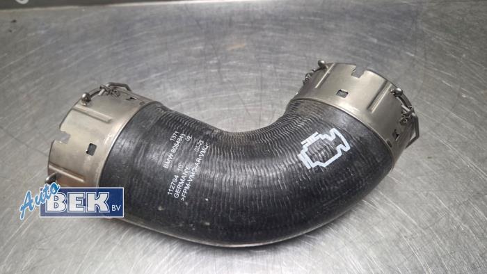 Gebruikte Intercooler Slang BMW M3 (G80) 3.0 Competition xDrive Turbo 24V Prijs € 100,00 Margeregeling aangeboden door Auto Bek