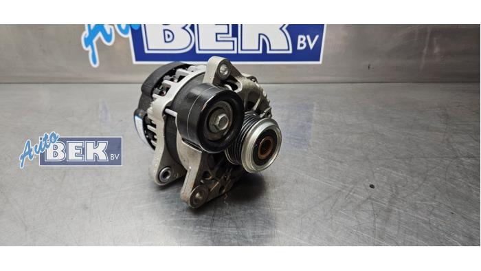Gebruikte Dynamo Kia Picanto (JA) 1.0 DPI 12V Prijs € 35,00 Margeregeling aangeboden door Auto Bek