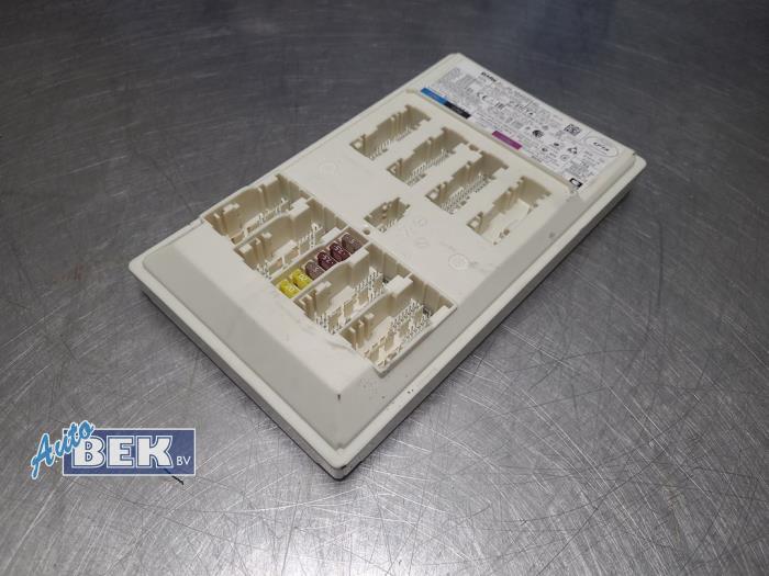Gebruikte Module Bodycontrol BMW 1 serie (F40) 116d 1.5 12V TwinPower Prijs € 195,00 Margeregeling aangeboden door Auto Bek