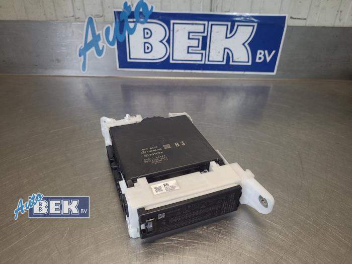 Gebruikte Module Bodycontrol Toyota Yaris Cross (PB1/PJ1) 1.5 12V Hybrid 130 Prijs € 100,00 Margeregeling aangeboden door Auto Bek