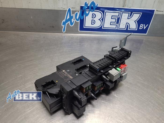 Gebruikte Computer Body Control Mercedes E Estate (S212) E-220 CDI 16V BlueEfficiency,BlueTEC Prijs € 120,00 Margeregeling aangeboden door Auto Bek