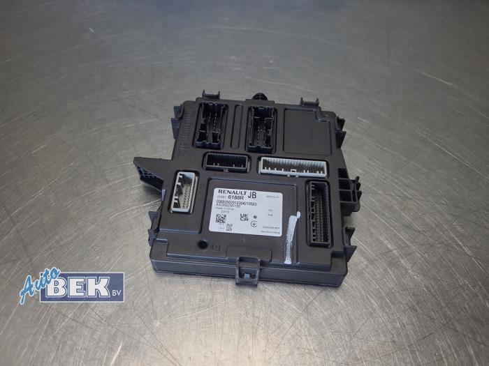 Gebruikte Bodycontrol Module Nissan Primastar 2.0 dCi 150 Prijs € 35,00 Margeregeling aangeboden door Auto Bek