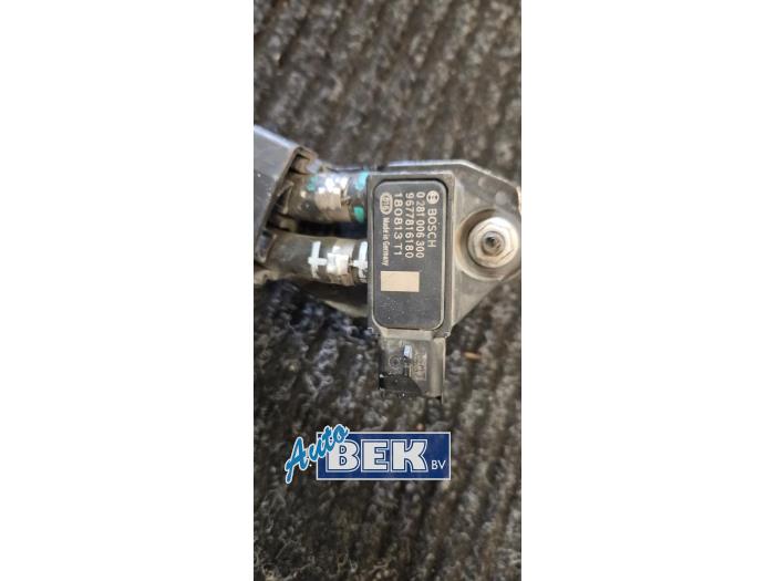 Gebruikte Roetfilter Peugeot 5008 II (M4/MC/MJ/MR) 2.0 BlueHDi 180 16V Prijs € 425,00 Margeregeling aangeboden door Auto Bek