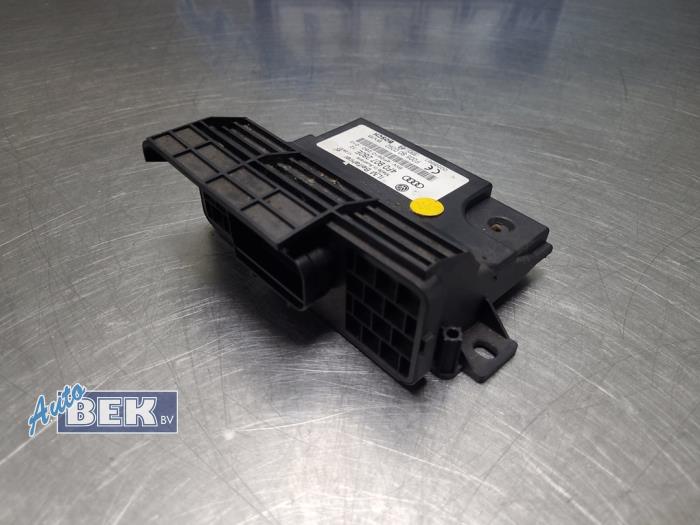Gebruikte Computer Body Control Audi Q7 (4LB) 3.0 TDI V6 24V Prijs € 17,50 Margeregeling aangeboden door Auto Bek