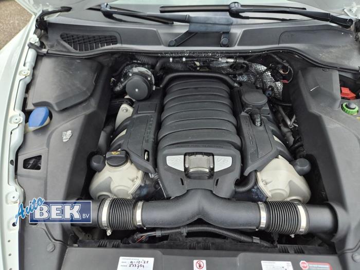 Gebruikte Motor Porsche Cayenne II (92A) 4.8 V8 32V S Prijs op aanvraag aangeboden door Auto Bek