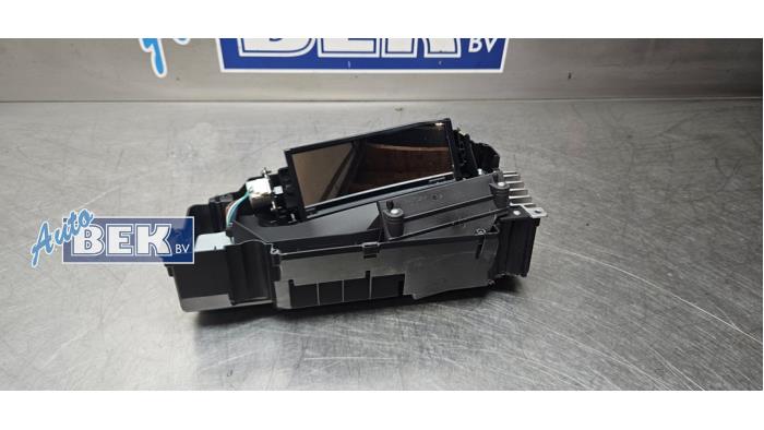 Gebruikte Head-up display Volvo V90 Cross Country (PZ) 2.0 T5 16V AWD Prijs € 150,00 Margeregeling aangeboden door Auto Bek