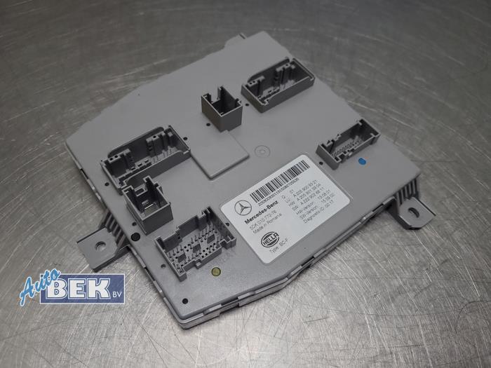 Gebruikte Module Bodycontrol Mercedes GLC (X253) 2.2 220d 16V BlueTEC 4-Matic Prijs € 39,00 Margeregeling aangeboden door Auto Bek