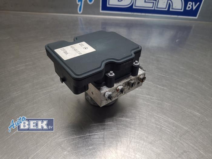 Gebruikte ABS Pomp Mercedes A (W176) 2.2 A-220 d 16V 4-Matic Prijs € 28,00 Margeregeling aangeboden door Auto Bek