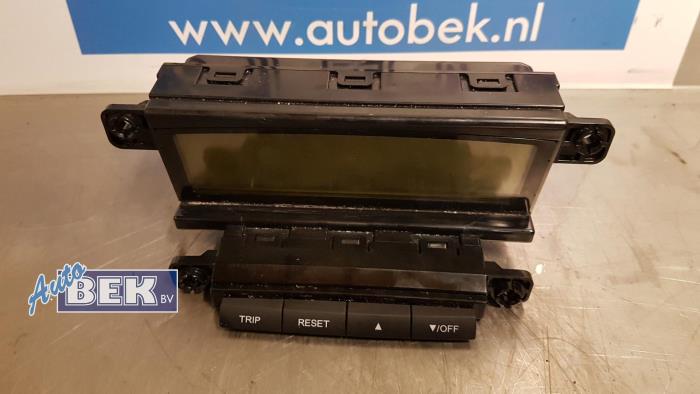 Gebruikte Display Interieur Kia Pro cee'd (EDB3) 2.0 CRDi 16V Prijs € 30,00 Margeregeling aangeboden door Auto Bek