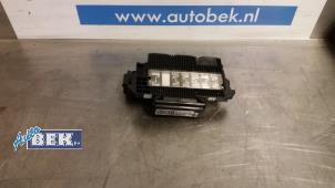 Gebruikte Zekeringkast Peugeot 807 2.0 HDi 16V 120 Prijs € 25,00 Margeregeling aangeboden door Auto Bek