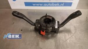 Gebruikte Stuurkolomschakelaar Seat Leon (1M1) 1.6 16V Prijs € 24,99 Margeregeling aangeboden door Auto Bek