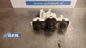 Gebruikte Schakelaar Kachel Renault Megane II (BM/CM) 1.6 16V Prijs op aanvraag aangeboden door Auto Bek