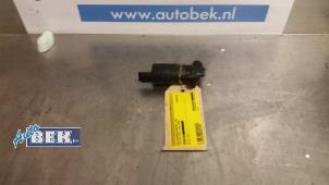 Gebruikte Ruitensproeierpomp voor Toyota Aygo (B10) 1.0 12V VVT-i Prijs € 20,00 Margeregeling aangeboden door Auto Bek