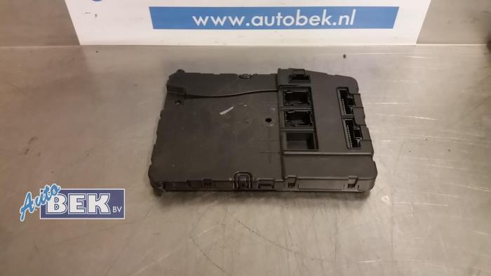 Gebruikte Module Bodycontrol Renault Scénic II (JM) 1.5 dCi 105 Prijs € 30,00 Margeregeling aangeboden door Auto Bek