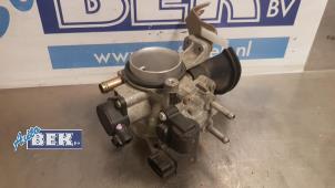 Gebruikte Gasklephuis Toyota Yaris (P1) 1.3 16V VVT-i Prijs € 25,00 Margeregeling aangeboden door Auto Bek