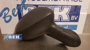 Gebruikte Buitenspiegel rechts Fiat Punto Evo (199) 1.2 Euro 4 Prijs € 15,00 Margeregeling aangeboden door Auto Bek
