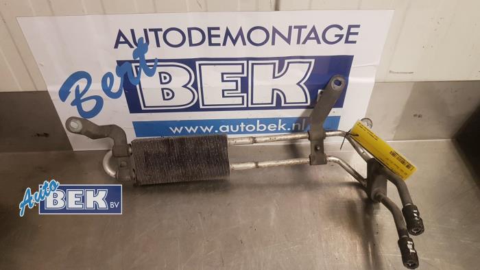 Gebruikte Oliekoeler Infiniti FX (S50) 35 3.5i 24V Prijs € 15,00 Margeregeling aangeboden door Auto Bek