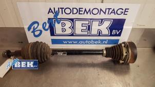 Gebruikte Steekas links-voor Volkswagen Golf V (1K1) 1.4 TSI 140 16V Prijs € 41,00 Margeregeling aangeboden door Auto Bek