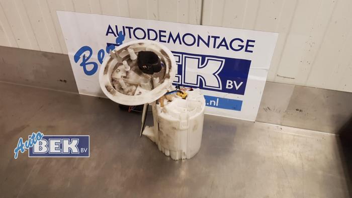 Gebruikte Dieselpomp Audi A4 Avant (B8) 2.0 TDI 16V Prijs € 37,50 Margeregeling aangeboden door Auto Bek