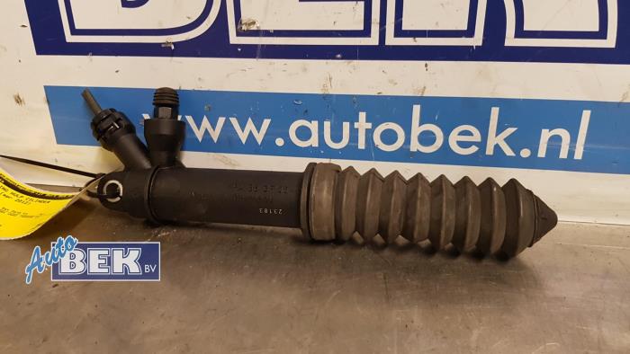 Gebruikte Koppeling Hulp Cilinder Audi A4 Avant (B8) 2.0 TDI 16V Prijs € 17,50 Margeregeling aangeboden door Auto Bek