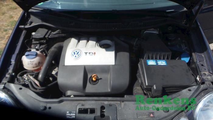 Gebruikte Motor Volkswagen Polo IV Classic (9N5/6) 1.4 TDI 75 Prijs € 300,00 Margeregeling aangeboden door Renkens Auto-Onderdelen B.V.