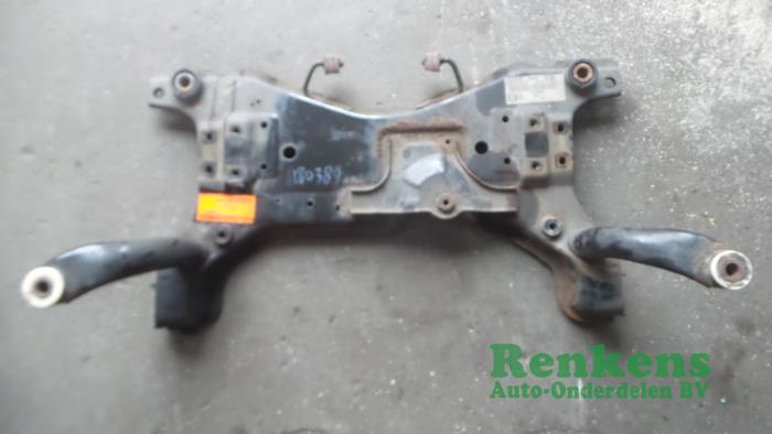 Gebruikte Subframe Ford Focus 2 Wagon 1.8 TDCi 16V Prijs € 60,00 Margeregeling aangeboden door Renkens Auto-Onderdelen B.V.