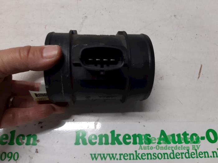 Gebruikte Luchtmassameter Opel Combo 1.6 CDTI 16V Prijs € 20,00 Margeregeling aangeboden door Renkens Auto-Onderdelen B.V.