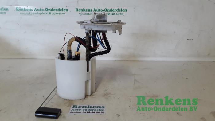 Gebruikte Dieselpomp Opel Insignia 2.0 CDTI 16V 160 Ecotec Prijs € 60,00 Margeregeling aangeboden door Renkens Auto-Onderdelen B.V.