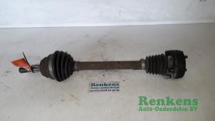 Gebruikte Homokineetas links-voor Volkswagen Lupo (6X1) 1.4 16V 75 Prijs € 30,00 Margeregeling aangeboden door Renkens Auto-Onderdelen B.V.