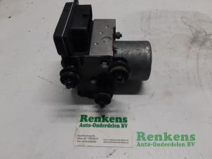 Gebruikte ABS Pomp Audi A4 Avant (B8) 2.0 TDI 16V Prijs € 85,00 Margeregeling aangeboden door Renkens Auto-Onderdelen B.V.