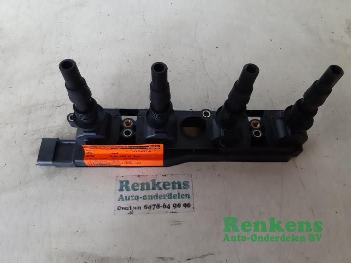 Gebruikte Bobine Opel Astra G (F08/48) 1.8 16V Prijs € 45,00 Margeregeling aangeboden door Renkens Auto-Onderdelen B.V.