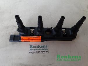 Gebruikte Bobine Opel Astra G (F08/48) 1.8 16V Prijs € 45,00 Margeregeling aangeboden door Renkens Auto-Onderdelen B.V.