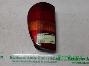 Gebruikte Achterlicht links Seat Inca (6K9) 1.9 SDI Prijs € 20,00 Margeregeling aangeboden door Renkens Auto-Onderdelen B.V.