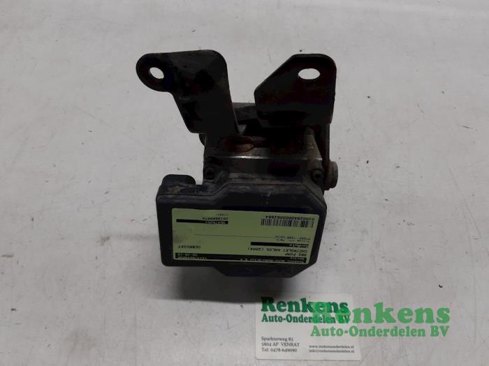 ABS Pomp van een Daewoo Kalos (SF48) 1.4 16V 2004
