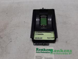 Gebruikte Kachel Weerstand Volkswagen New Beetle (1Y7) 1.9 TDI Prijs € 20,00 Margeregeling aangeboden door Renkens Auto-Onderdelen B.V.