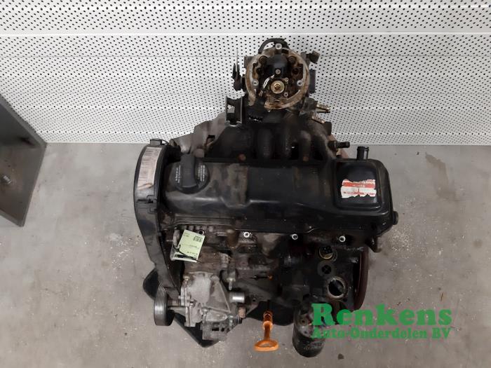 Gebruikte Motor Seat Ibiza II (6K1) 1.6i CLX,GLX,S,SXE Prijs € 200,00 Margeregeling aangeboden door Renkens Auto-Onderdelen B.V.