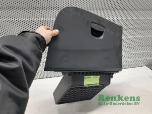 Gebruikte Dashboardkastje Seat Ibiza ST (6J8) 1.2 TDI Ecomotive Prijs € 40,00 Margeregeling aangeboden door Renkens Auto-Onderdelen B.V.
