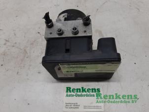 Gebruikte ABS Pomp Ford Focus 2 1.6 TDCi 16V 110 Prijs € 50,00 Margeregeling aangeboden door Renkens Auto-Onderdelen B.V.