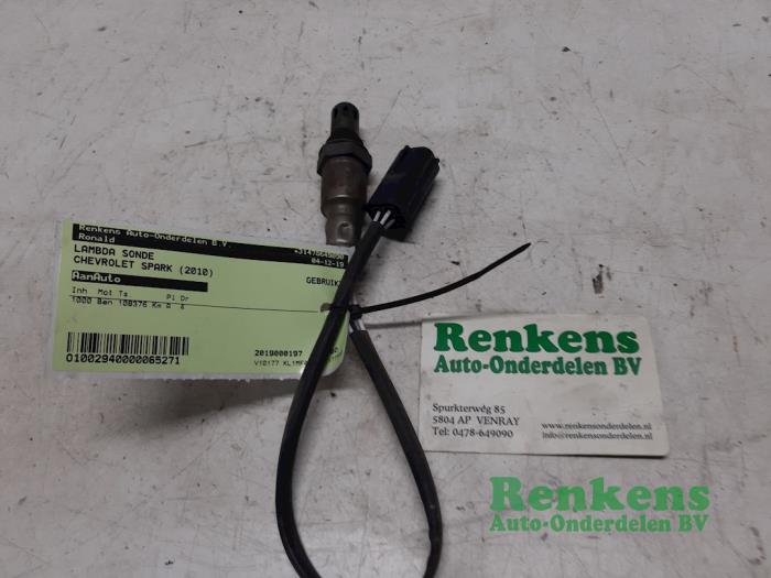 Gebruikte Lambda Sonde Chevrolet Spark 1.0 16V Prijs € 25,00 Margeregeling aangeboden door Renkens Auto-Onderdelen B.V.